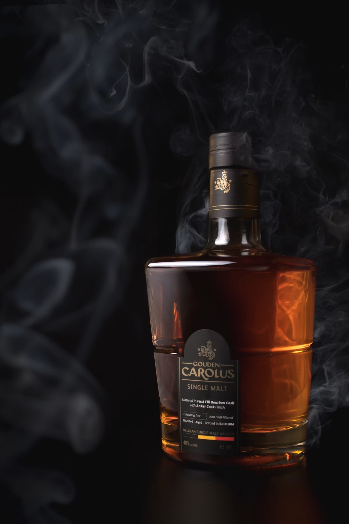 Decorated whisky bottle with smoke